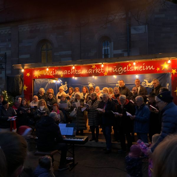 29.11.2025 – Singen am Weihnachtsmarkt in Hügelsheim